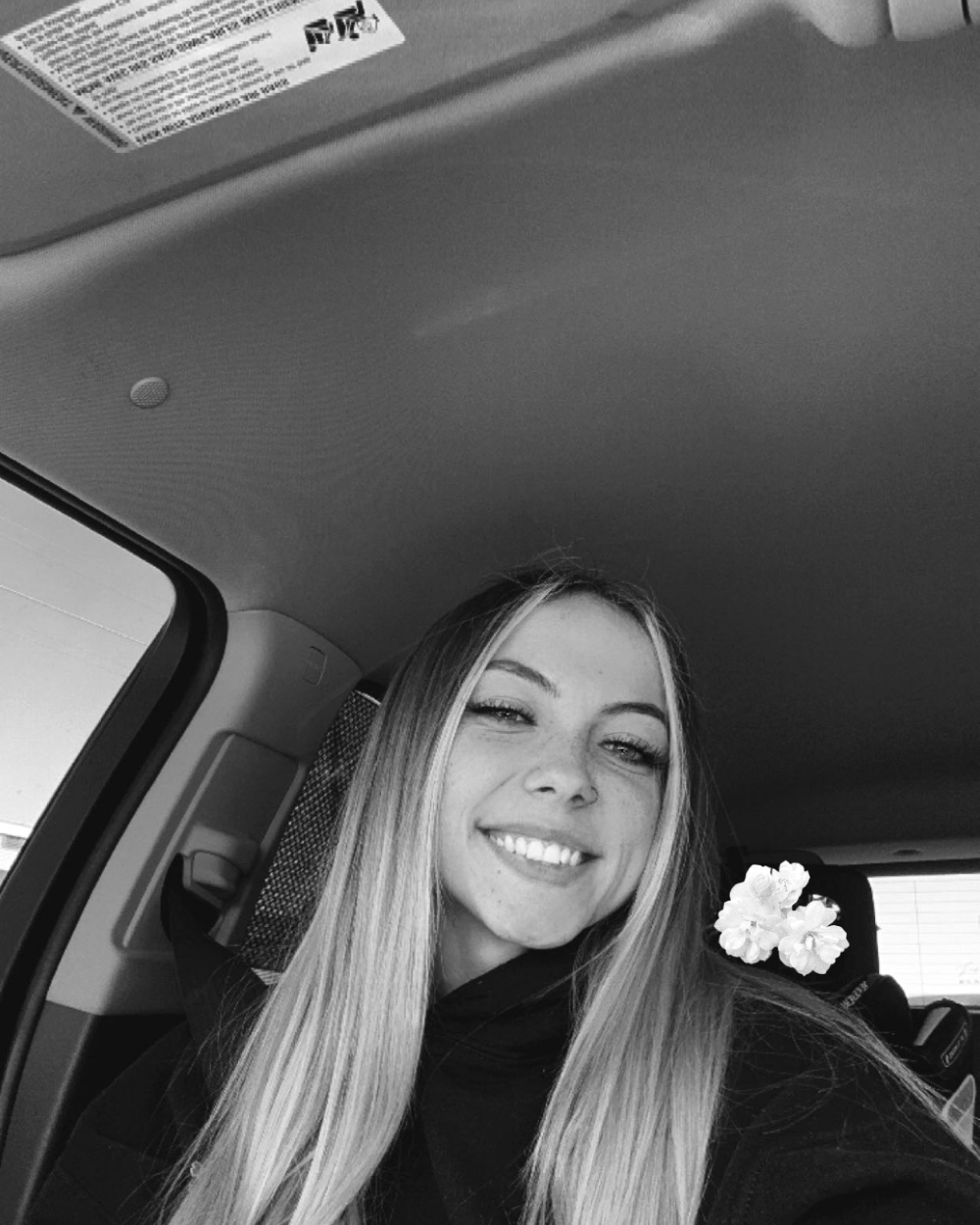 Charlee Esthetician, Esthetician